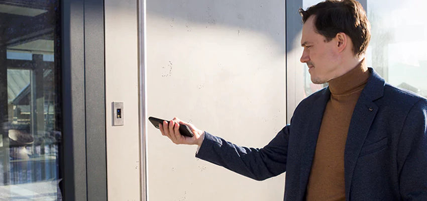 Wireless Digital Door Locks Repair And Installation in Mayflower Village, CA