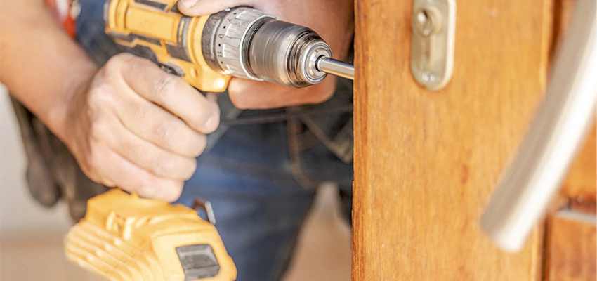 Emergency A1 Locksmith Services in Mayflower Village, California