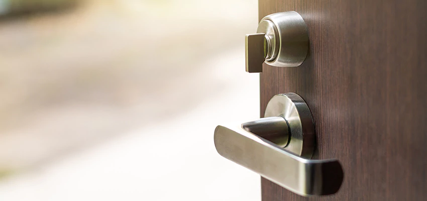 Trusted Local Locksmith Repair Solutions in Mayflower Village, CA