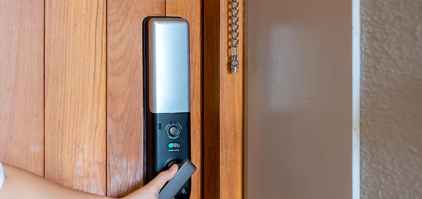 Home Security Electronic Locks Upgrades in Mayflower Village, CA