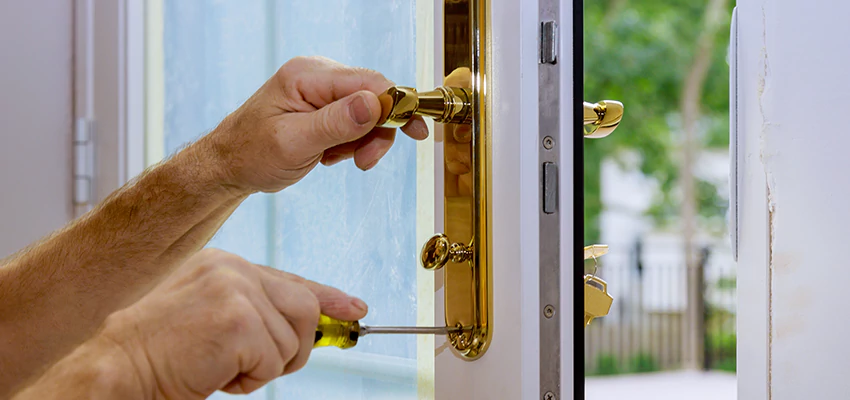 Local Locksmith For Key Duplication in Mayflower Village, CA